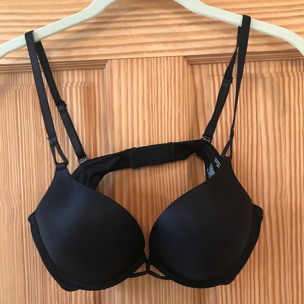 Special Victoria’s Secret Shaping pushup bra. Soft, silky material. Like new!